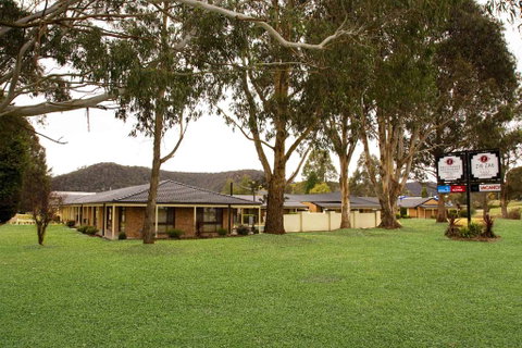 Zig Zag Motel - Tourism Gold Coast 0