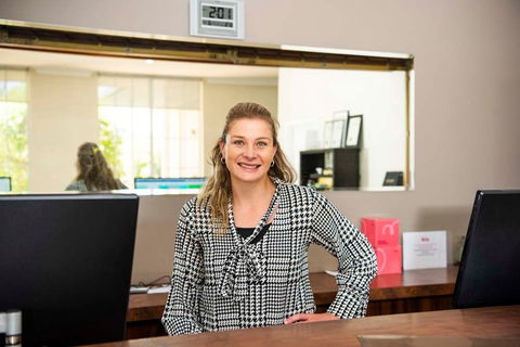 Winning Post Motel - Tourism Gold Coast 1