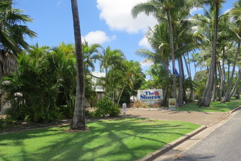 The Shores Holiday Apartments - Tourism Gold Coast 0