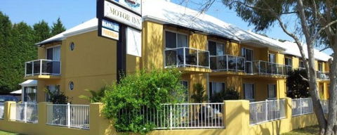 Admiral Nelson Motor Inn - Tourism Gold Coast 0