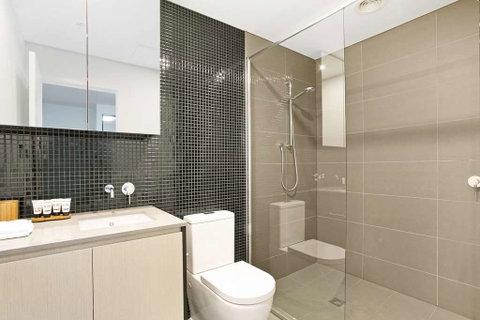 Clayton Serviced Apartments - Tourism Gold Coast 6