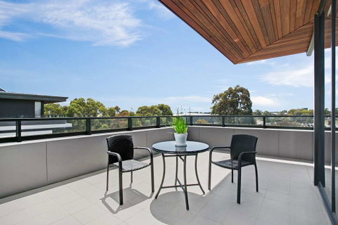 Clayton Serviced Apartments - Tourism Gold Coast 10