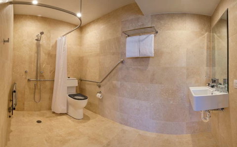 Canberra Rex Hotel - Tourism Gold Coast 7