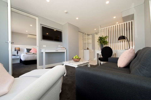 Canberra Rex Hotel - Tourism Gold Coast 9