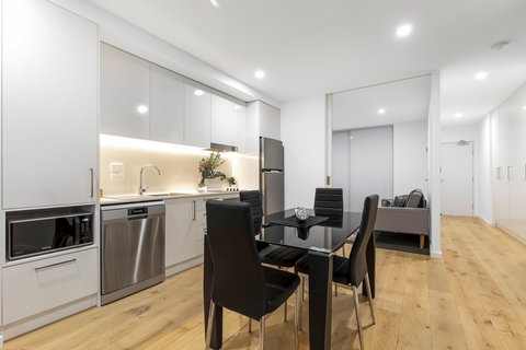 Astra Apartments Newcastle - Gold Coast 2