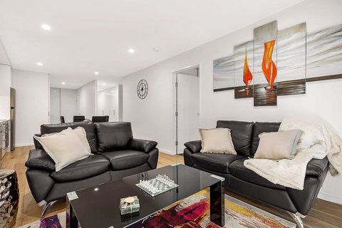 Astra Apartments Newcastle - Gold Coast 6