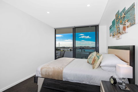 Astra Apartments Newcastle - Gold Coast 10