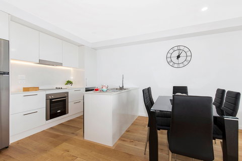 Astra Apartments Newcastle - Gold Coast 11