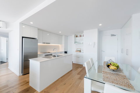 Astra Apartments Newcastle - Gold Coast 12