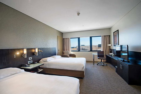 Hilton Darwin - Tourism Gold Coast 4