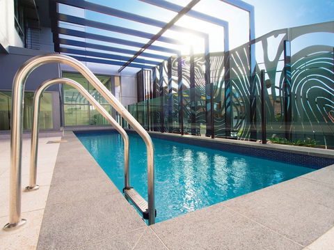 Oaks Grand Gladstone - Tourism Gold Coast 2