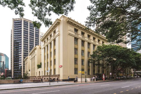 Adina Apartment Hotel Anzac Square - Tourism Gold Coast 0