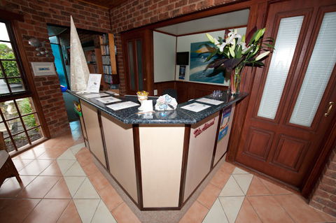 Admiral Motor Inn - Tourism Gold Coast 1