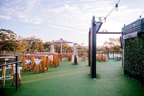 Mantra Southport Sharks - Tourism Gold Coast 1