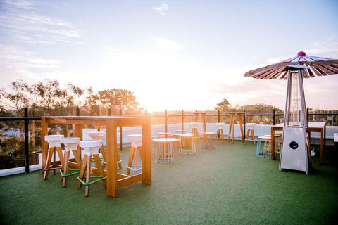 Mantra Southport Sharks - Tourism Gold Coast 2
