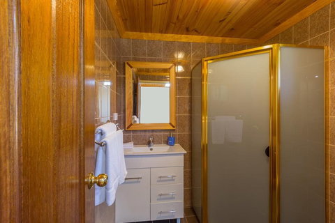 Black Gold Country Cabins and Motel - Gold Coast 5