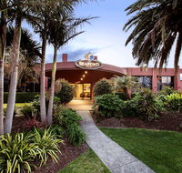 Nightcap at Seaford Hotel - Tourism Gold Coast