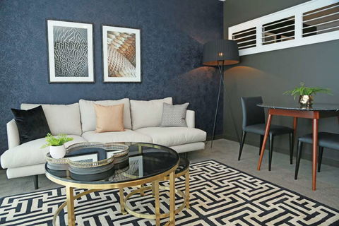 Alex Perry Hotel And Apartments - Gold Coast 6