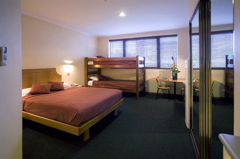 Capital Executive Apt Hotel Canberra - Tourism Gold Coast 7