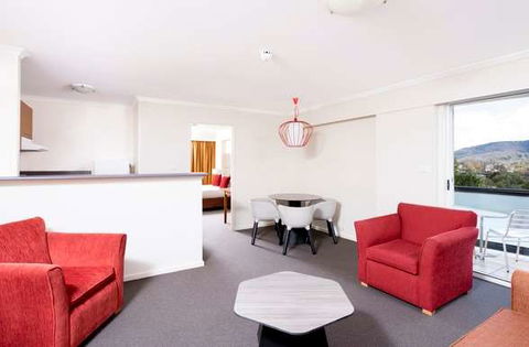 Mantra On Northbourne - Tourism Gold Coast 13