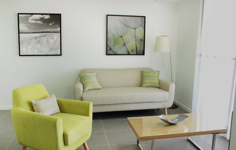 Direct Hotels - Pacific Sands - Tourism Gold Coast 12