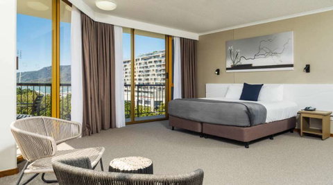 Pacific Hotel Cairns - Tourism Gold Coast 9