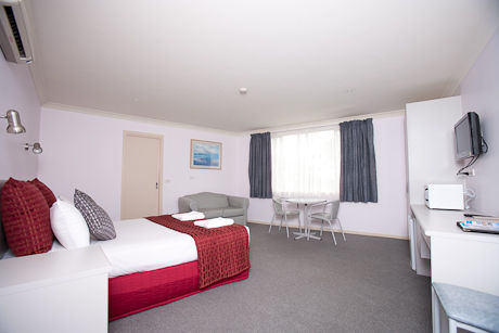 Hume Villa Motor Inn - Tourism Gold Coast 2