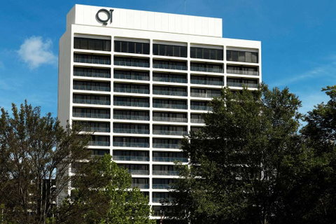 QT Canberra - Tourism Gold Coast 0