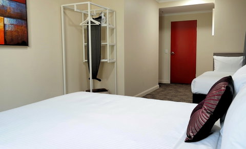 28 Hotel - Tourism Gold Coast 0