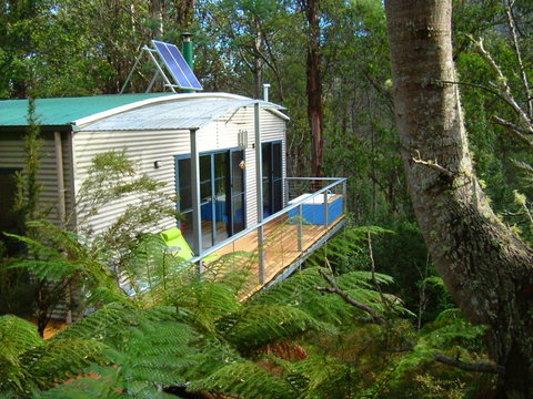 Huon Bush Retreats - Tourism Gold Coast 0