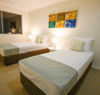 Direct Hotels - Breeze on Brightwater - Tourism Gold Coast