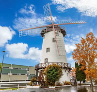 Leisure Inn Penny Royal Hotel  Apts - Tourism Gold Coast