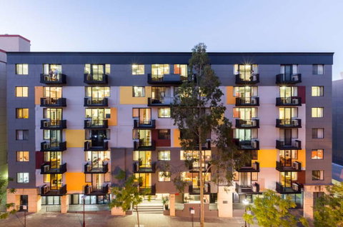 Mont Clare Boutique Apartments - Tourism Gold Coast 1