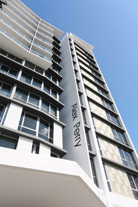 Alex Perry Hotel And Apartments - Gold Coast 1