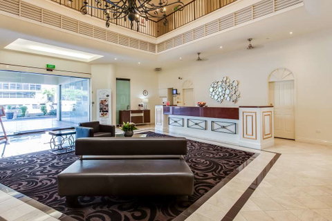 Central Cosmo Apartments - Tourism Gold Coast 1