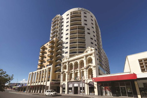 Adina Apartment Hotel Barrack Plaza - Tourism Gold Coast 0