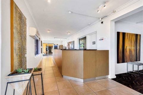 Comfort Inn Manhattan - Tourism Gold Coast 2