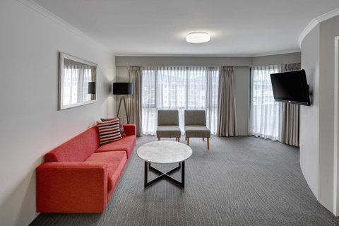 Adina Serviced Apartments Canberra James Court - Tourism Gold Coast 5