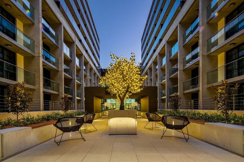 Avenue Hotel Canberra - Tourism Gold Coast 22