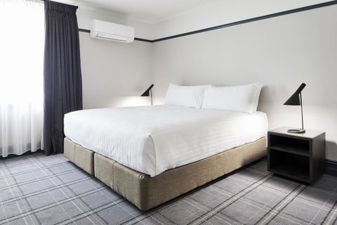 Brassey Hotel - Managed By Doma Hotels - Tourism Gold Coast 14
