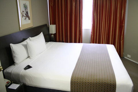 Pavilion On Northbourne - Tourism Gold Coast 13