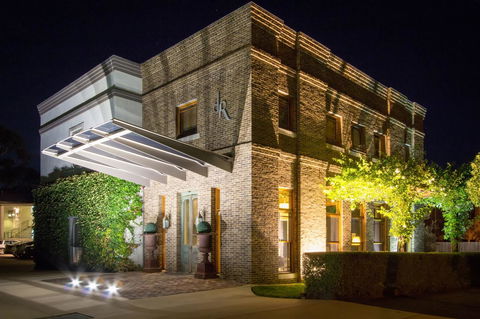De Russie Boutique Hotel - Tourism Gold Coast 0
