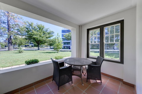 Hotel Kurrajong Canberra - Tourism Gold Coast 10