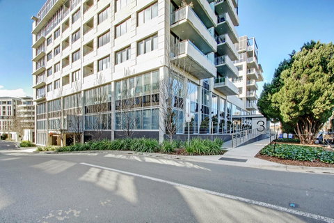 Realm Park 39 Barton ACT - Tourism Gold Coast 28
