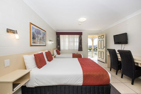 Soldiers Motel - Tourism Gold Coast 24