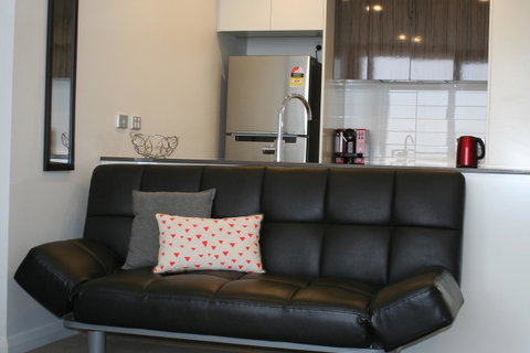 Modern Executive Apt@Barton*1BR*WiFi*Gym*Secure Parking*Canberra - Tourism Gold Coast 10