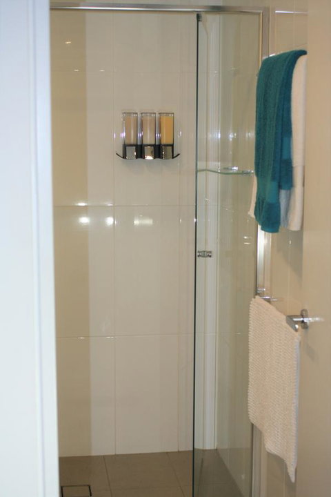 Modern Executive Apt@Barton*1BR*WiFi*Gym*Secure Parking*Canberra - Tourism Gold Coast 15