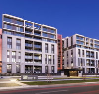 Deco Hotel Canberra - Tourism Gold Coast