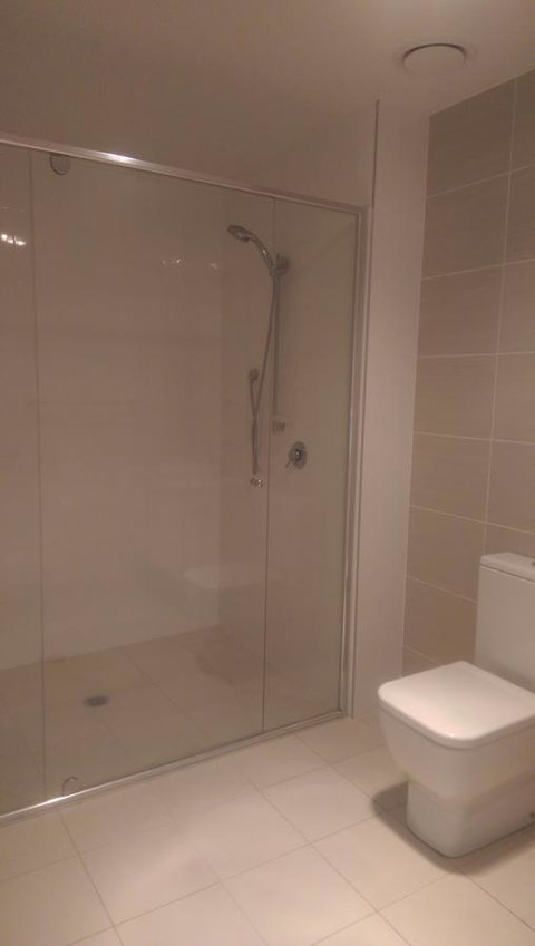 Apartments In Canberra - Gold Coast 6