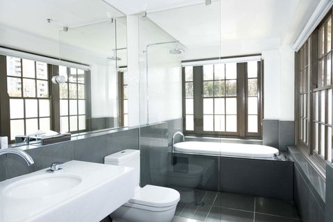 Peppers Gallery Hotel - Tourism Gold Coast 17